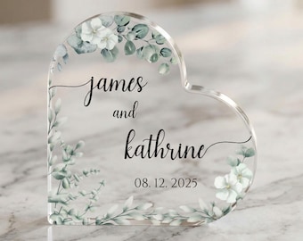 Placa de acrílico personalizada em formato de coração para casal, lembrança de casamento com nomes personalizados, presente de aniversário para casal, placa de coração para recém-casados.