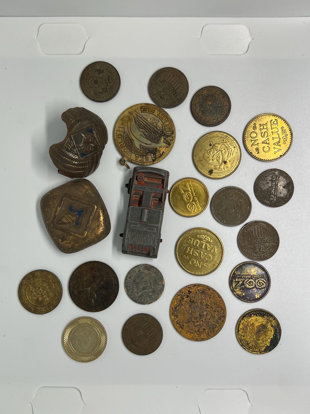Vintage Lot of Tokens, Scouting Items & More Found Metal Detecting in ...