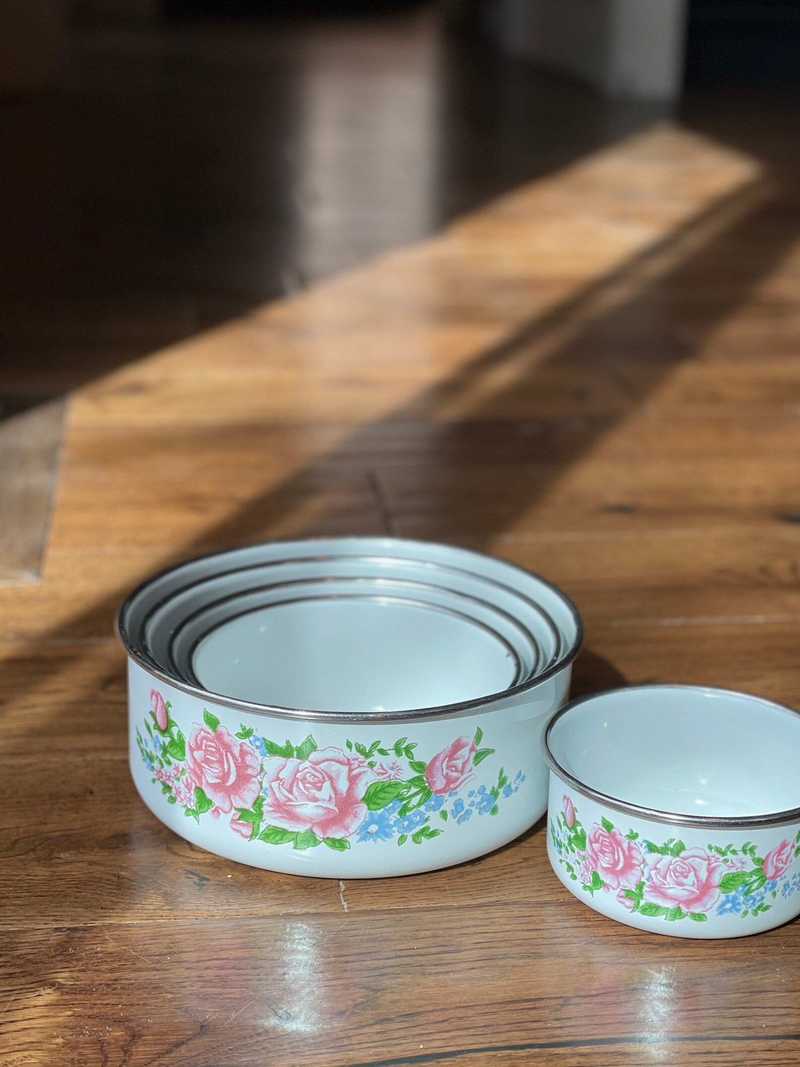 Vintage Metal Enamel Finished Bowls set of 5 with Floral Etsy