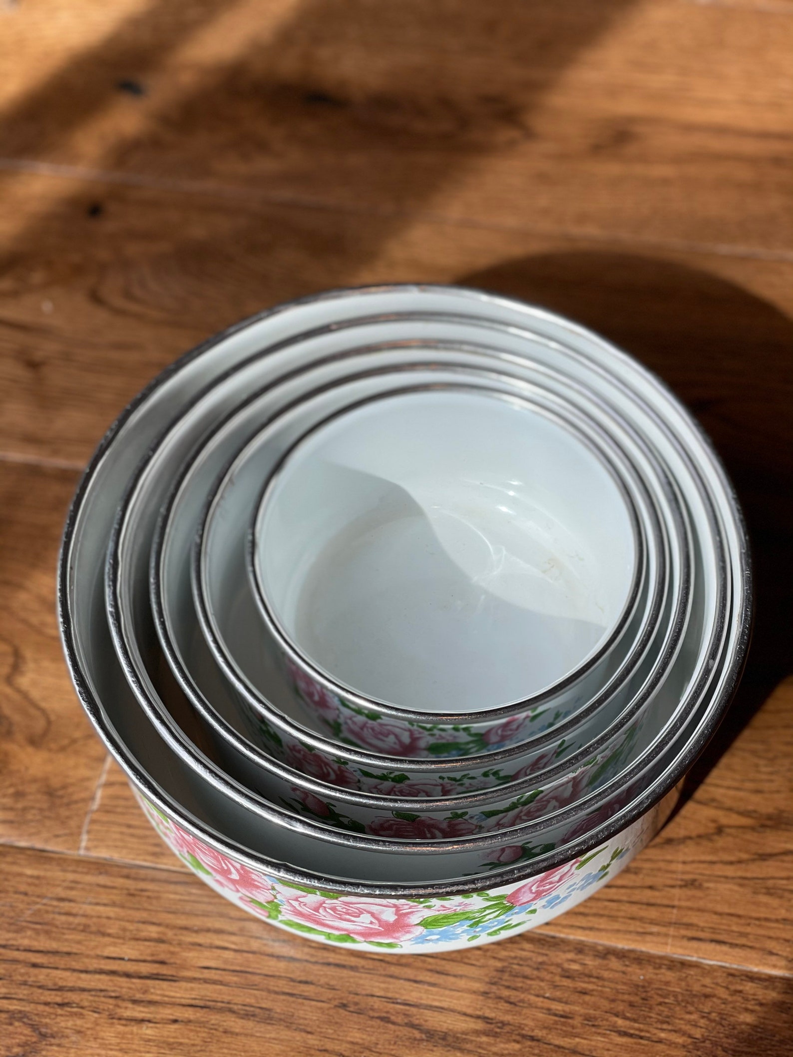 Vintage Metal Enamel Finished Bowls set of 5 with Floral Etsy