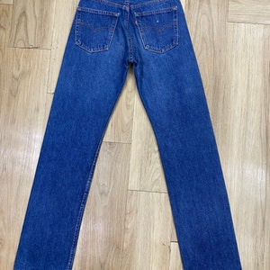 size 27 vintage levi's 501xx made in USA image 2