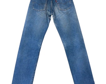 Size 29 Vintage Levi's 501 Red Line Distressed Made in USA Size 29 Vintage Levi's 501 Red Line Distressed Made in USA