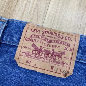 size 27 vintage levi's 501xx made in USA image 4