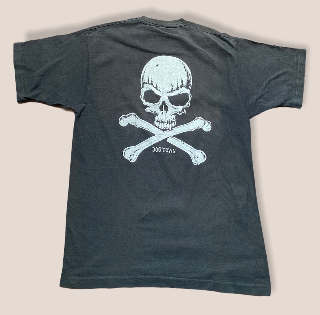 OLD DOG TOWN T-shirt Skull柄 Suicidal Skates Punk Skull 80s T-Shirt – Dogtown X Suicidal