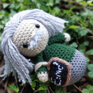 Albert Einstein Amigurumi crochet PATTERN iconic people theoretical physicist theory of relativity