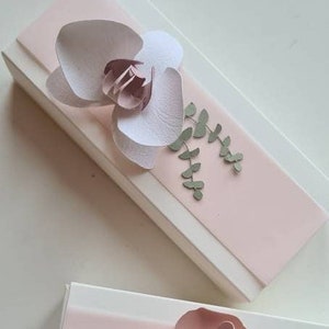 Scatola degustazione per confettata con fiore anemone orchidea per matrimonio,battesimo,comunione