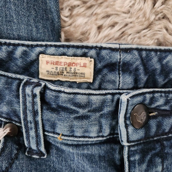 Free People Vintage Low Rise Straight Leg Jeans M… - image 3