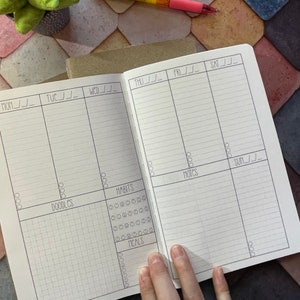 Undated Weekly Planner