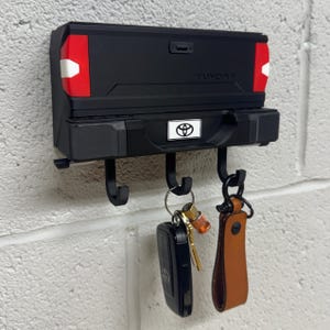 Toyota Tundra TRD, wall mounted key hanger, black