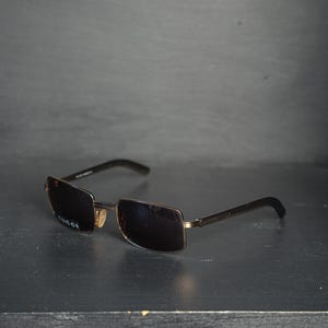 Vintage Gucci Rectangular Brown Lens Sunglasses Tom Ford Era Y2K Rimless Slim Frame Designer Eyewear