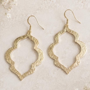 Pendientes marroquíes de latón con acabado cepillado, forma marquesa, colgantes, geométricos, grandes y llamativos.
