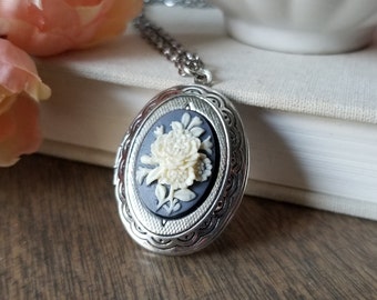 Floral Rose Bouquet Cameo Locket in Silver