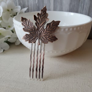 Kupfer Ahornblatt Haarkamm in Silber, Woodland Haarschmuck Geschenk für Sie