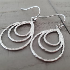Teardrop Hammered Filigree Earrings in Matte Silver
