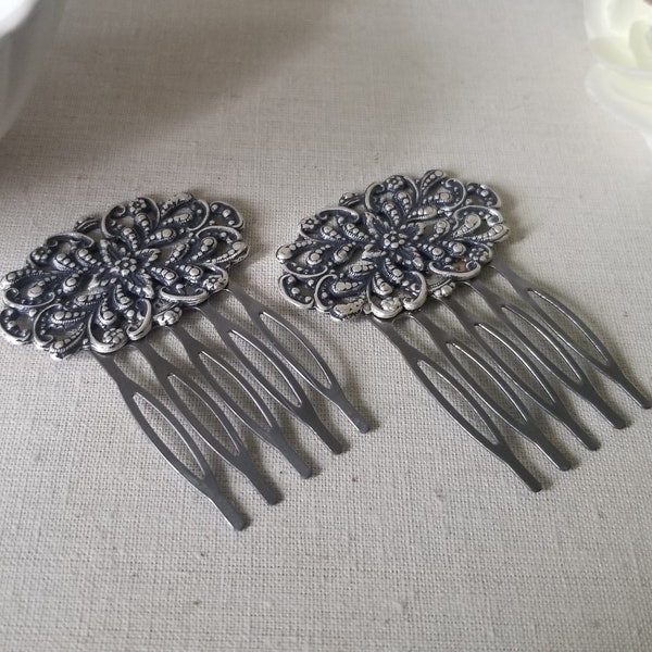 Vintage Style Filigree Hair Comb Set in Antique Silver