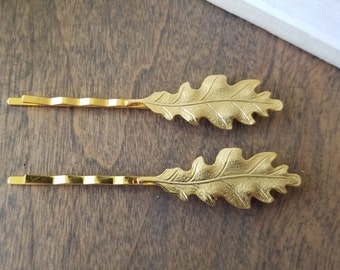 Oak Leaf Hair Pins in Gold Woodland Hair Accessories Autumn Fall