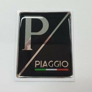 Piaggio Vespa Fairing horncast Badge gts gt Px GTV 125 250 300 Decal Sticker