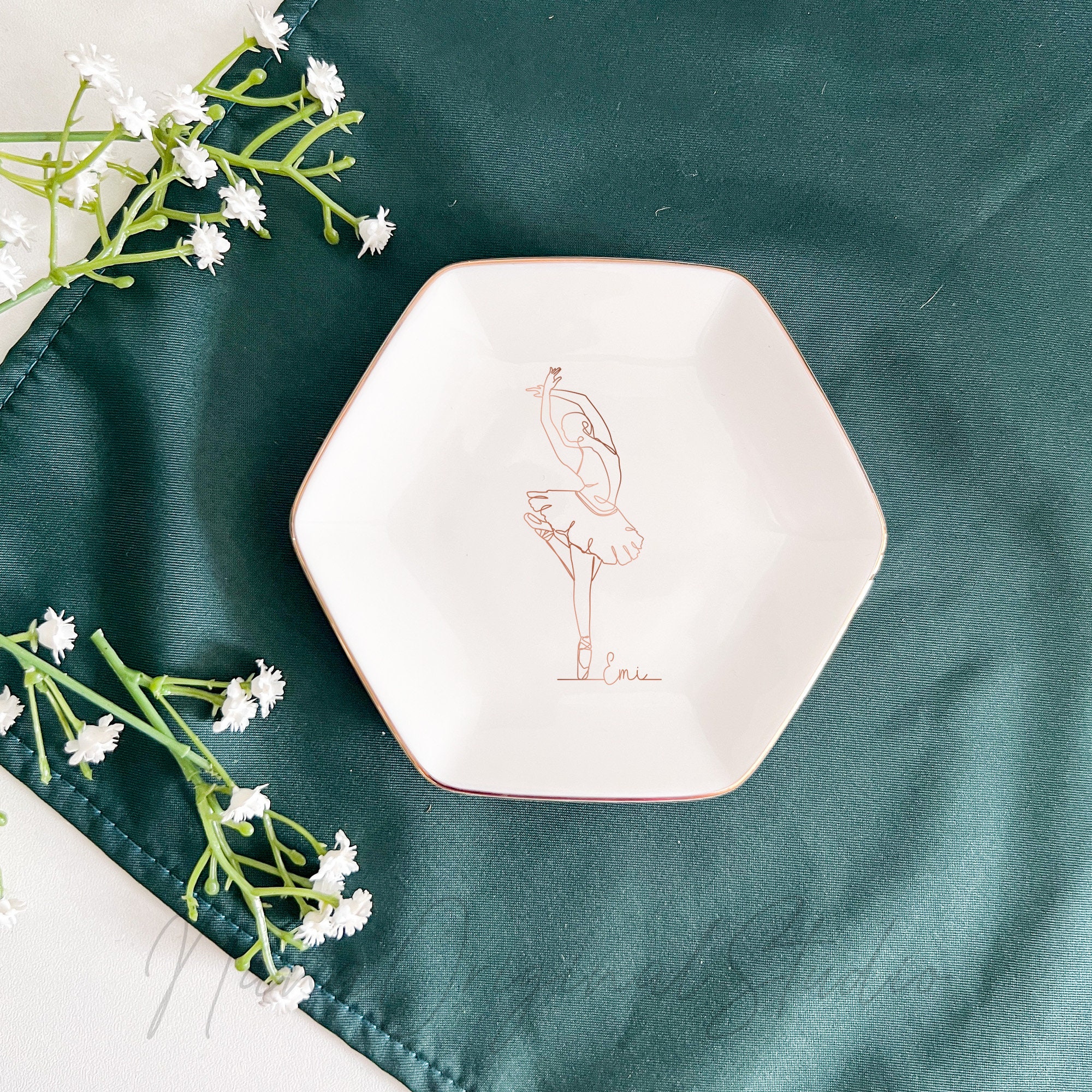 Personalized Ballet Ring Dish, Ballet Dancer Jewelry Dish With Name, Dancer Drawing Trinket Tray, Dance Gift For Girls, Dance Teacher Gift
