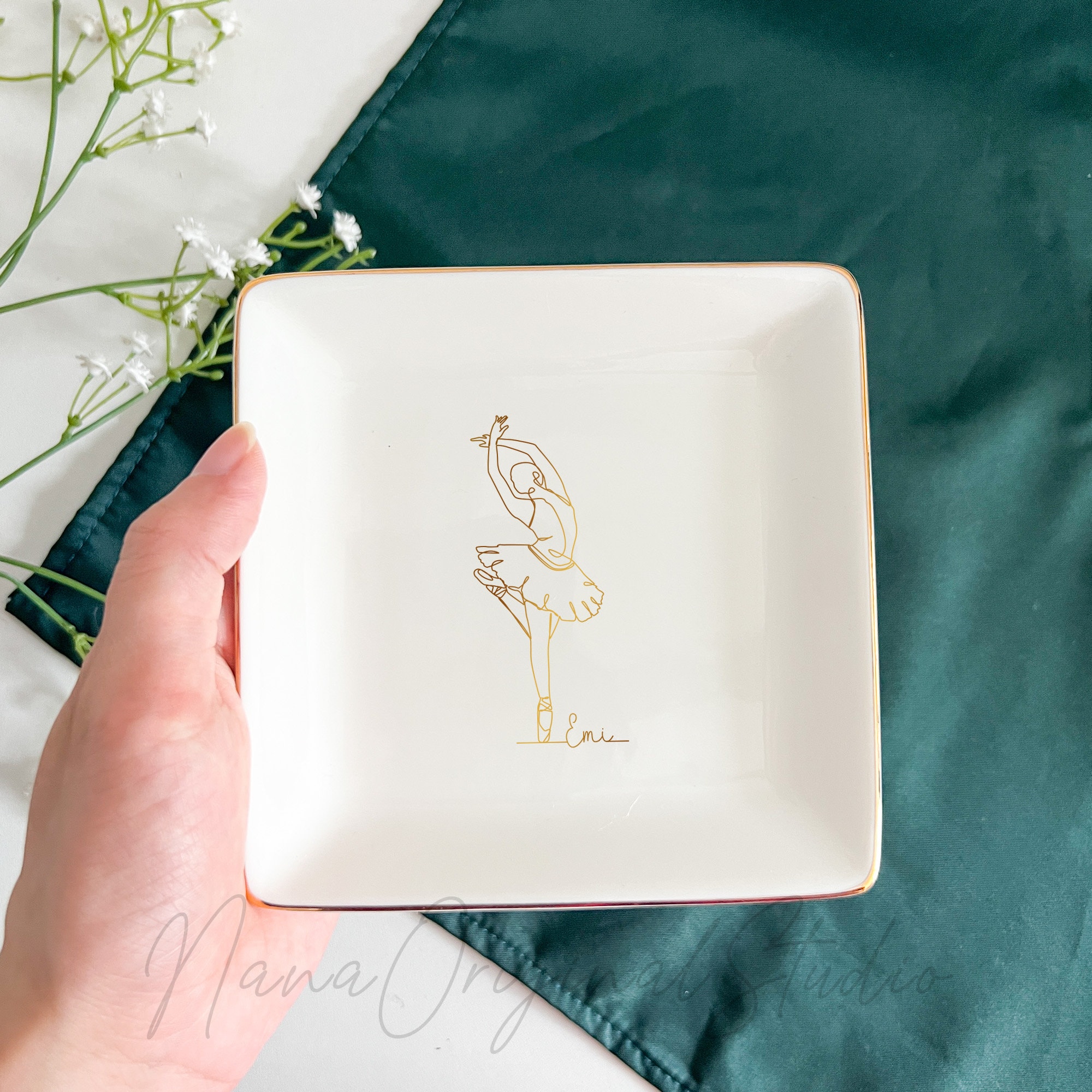 Personalized Ballet Ring Dish, Ballet Dancer Jewelry Dish With Name, Dancer Drawing Trinket Tray, Dance Gift For Girls, Dance Teacher Gift