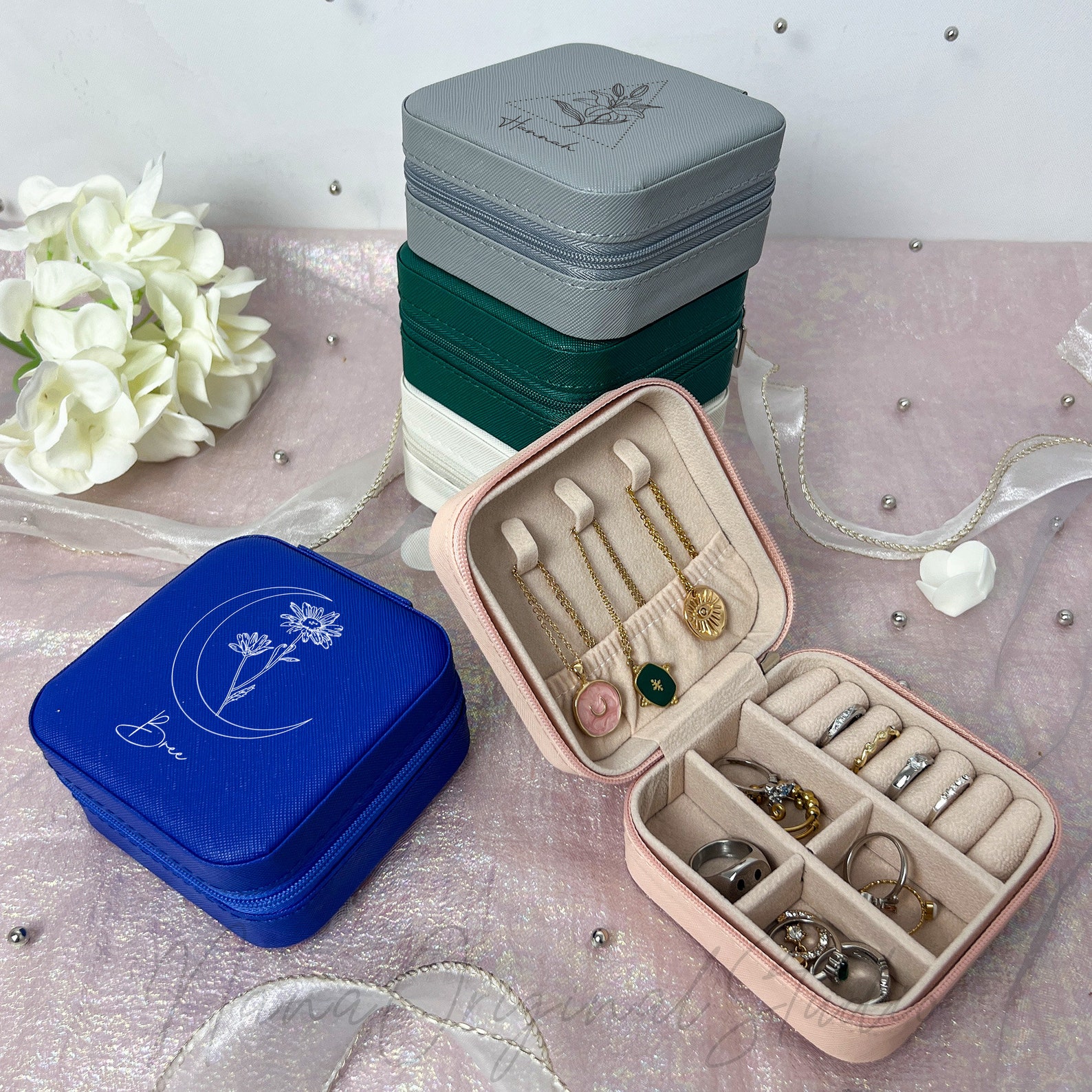 Personalized Birth Flower Jewelry Box Travel Jewelry Case Etsy