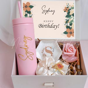 Rosa Geburtstagsgeschenkbox, Besties Geschenkbox, personalisiertes Geburtsmonat Blumengeschenk, Muttertagsgeschenk, Brautjungfer Vorschlag Geschenk