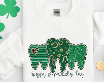 Dentist St Patricks Day Shirt,St. Patricks Day Shirt,Shamrock Lucky Lips,Four Leaf Clover,Shamrock Shirts,Patrick's Day,Irish Tshirt