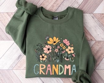 Grandma Sweatshirt, Grandma Wildflower Sweatshirt, Grandma Floral Sweatshirt, Wildflowers Sweatshirt, Grandma Flower Sweatshirt