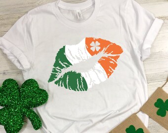 St. Patricks Day Shirt, Lucky Shirt, Shamrock Lucky Lips, Four Leaf Clover, Shamrock Shirts, Saint Patrick's Day, Irish Tshirt