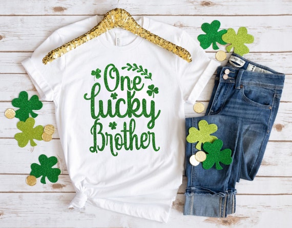 St. Patrick's Day T-Shirt - Lucky Bro T Shirt Gift St. Patrick's Day T-Shirt - Lucky Bro T Shirt Gift