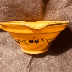 Coursange Nicoise Olive Serving Bowl w/Lip