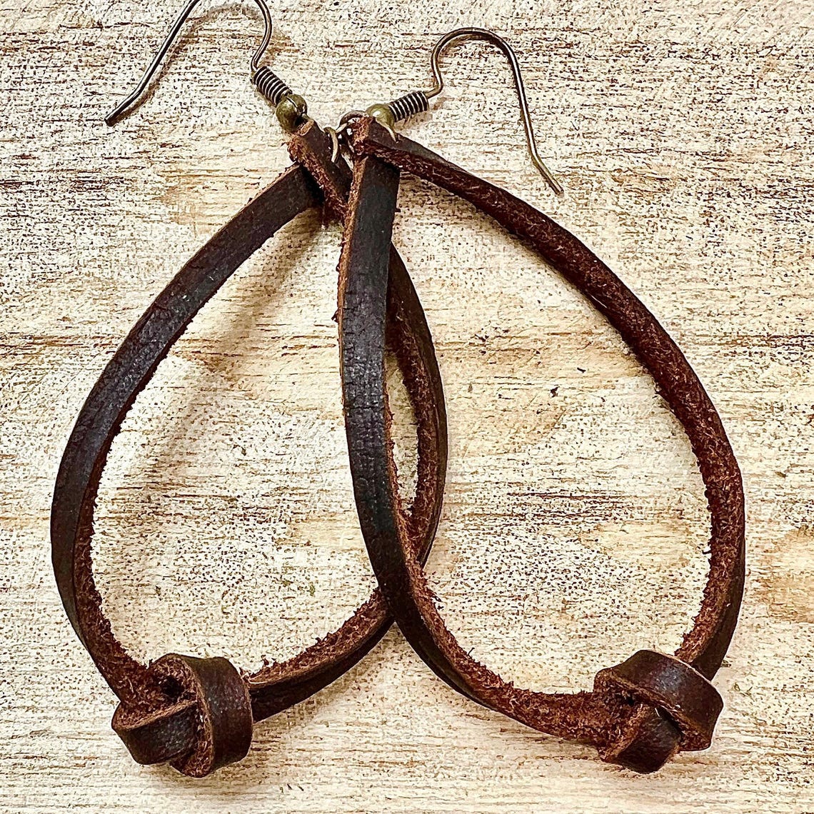 boho-knot-leather-earrings-rustic-brown-natural-handmade-leather