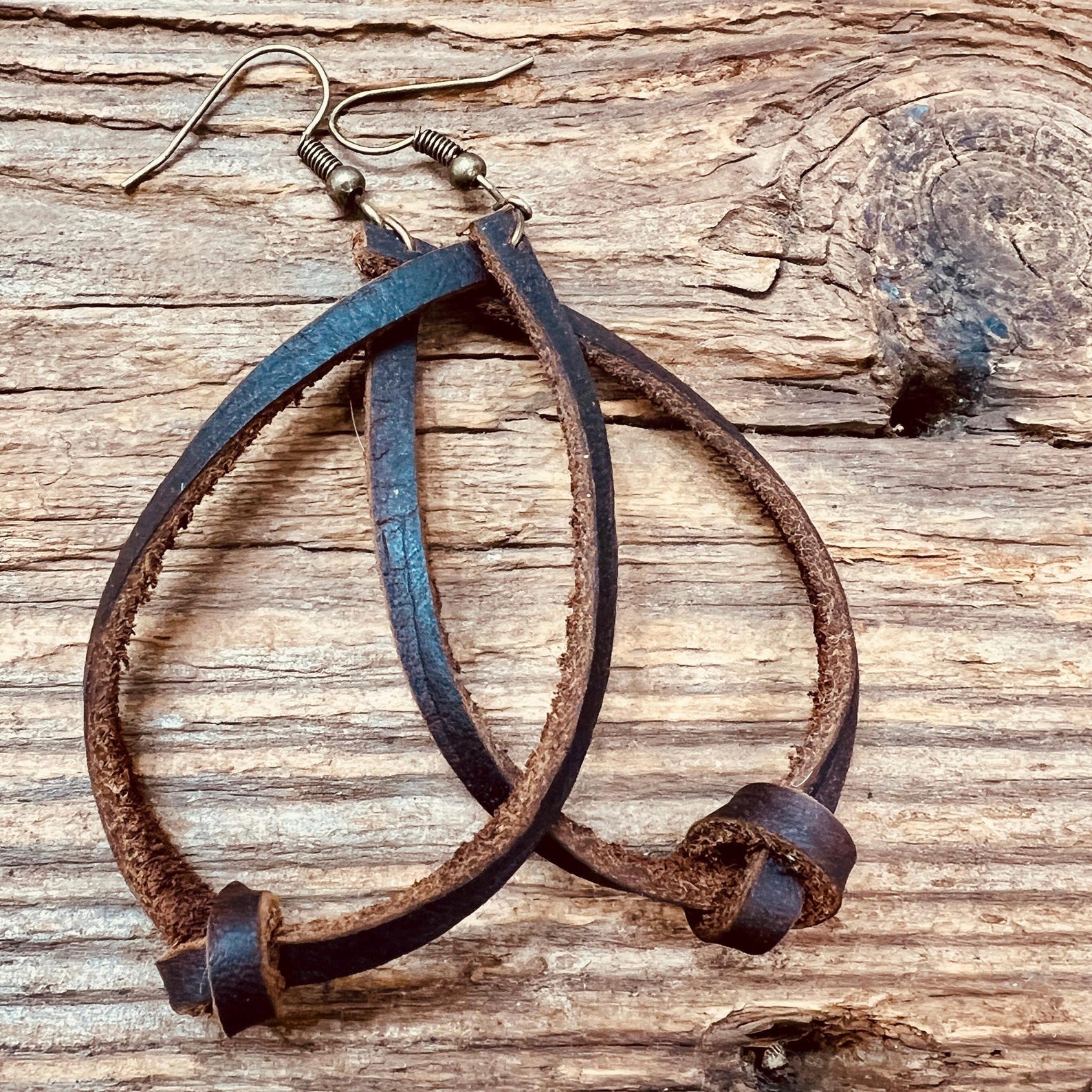 boho-knot-leather-earrings-rustic-brown-natural-handmade-leather