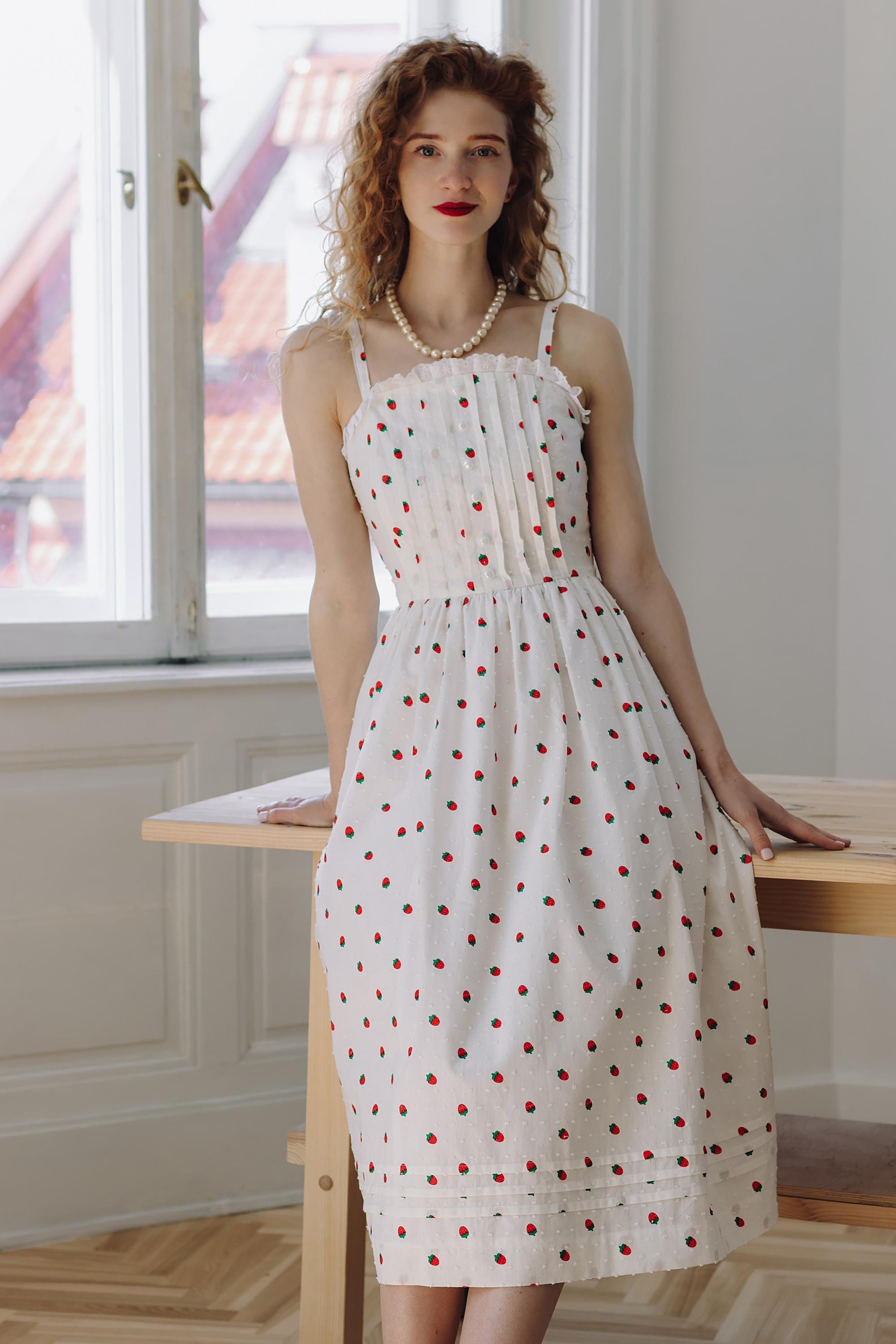【新品未使用】ルイスドッグStrawberry Dress/Sサイズ il_fullxfull.7032288885_dcrv.jpg