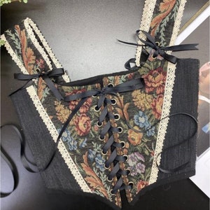 Vintage corset in Victorian style/Elisabeth Tudor corset/Edwardian corset floral overbust/renaissance corset black/floral corset lacing image 4