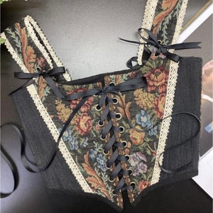 Vintage corset in Victorian style/Elisabeth Tudor corset/Edwardian corset floral overbust/renaissance corset black/floral corset lacing image 1