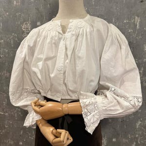 vintage blouse antique white Victorian blouse puffy sleeves Edwardian blouse Austrian blou dirndl tracht