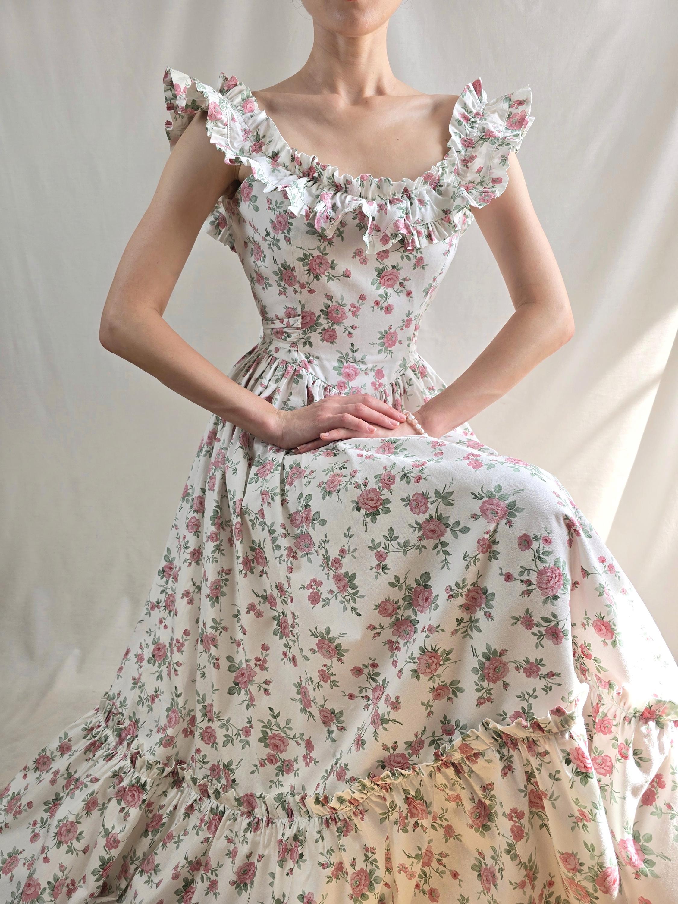 Treat ürself Floral vintage like dress Retro Flower Print Dress +