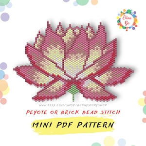 Peut inclure: Un motif de fleur en perles rose et jaune pour le tissage en peyote ou en point de brique. Le motif est disponible en téléchargement PDF miniature. "Peyote or Brick Bead Stitch Mini PDF Pattern" est écrit sur l'image.