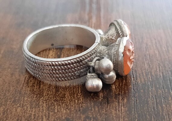 Old Kuchi Ring, Silver and double Carnelian Engra… - image 4