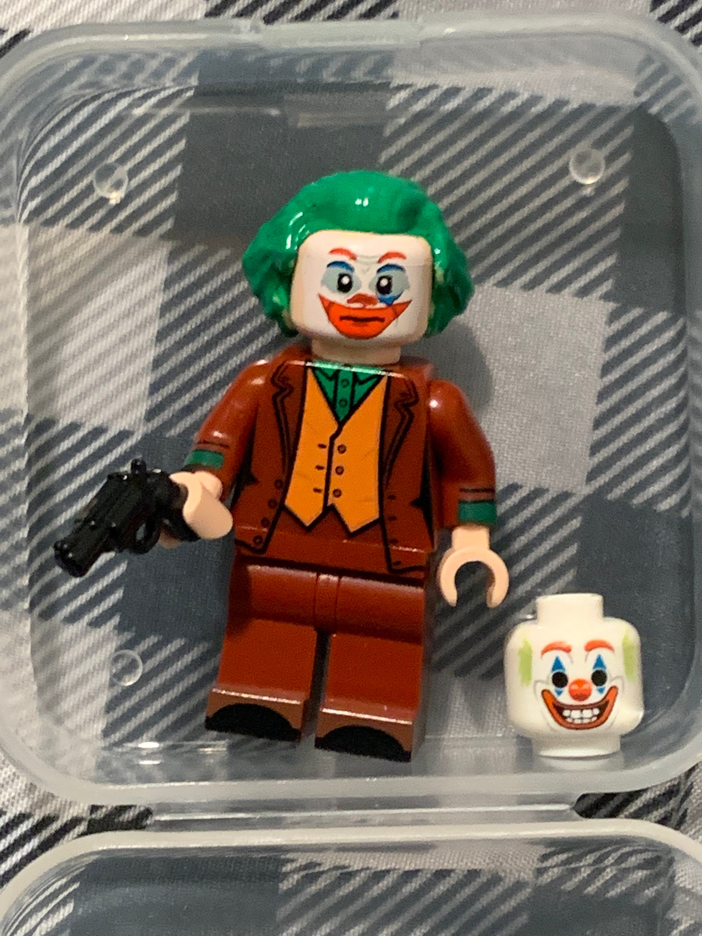 Lego joker cheap joaquin phoenix