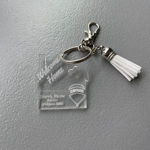 Porte-clés en acrylique gravé personnalisé par agent immobilier de 1,7 po, le logo et le nom de votre agence immobilière.