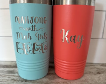 Vaso de Mahjong personalizado: Vaso de vino de acero inoxidable grabado con Mahjong y chicas.