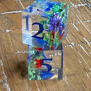 Mahjong pair of Flower Dice in organza bag. garden flower blue#