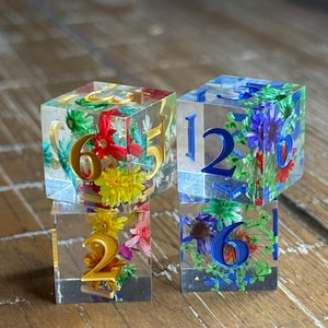 gold paint is clear flower, the blue paint has a blue tint and is called new flower