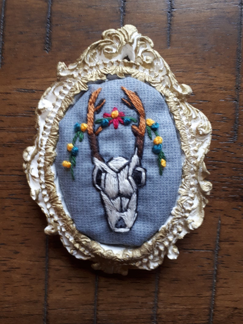 Little Buck Scull Embroidery