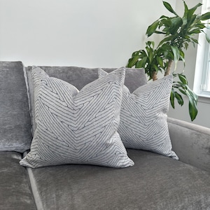 Pillow Covers, Decorative Pillow, Modern Decor Pillow, Geometric Couch Pillow, Minimalist Pillows, Blue Woven Pillow Cover