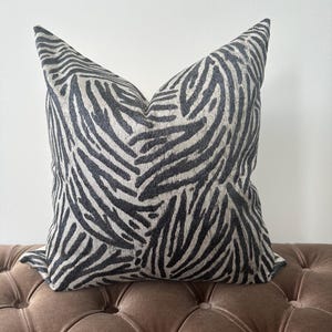 2 pc set Blue Abstract Print Pillows, Decorative Pillow, Pillow Covers, Luxury Pillow Covers, Handmade Decorative Pillow, Textured Pillow