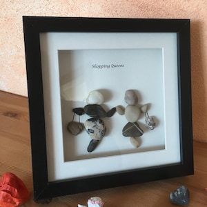 Shopping Queens, Steinbild handgefertigt