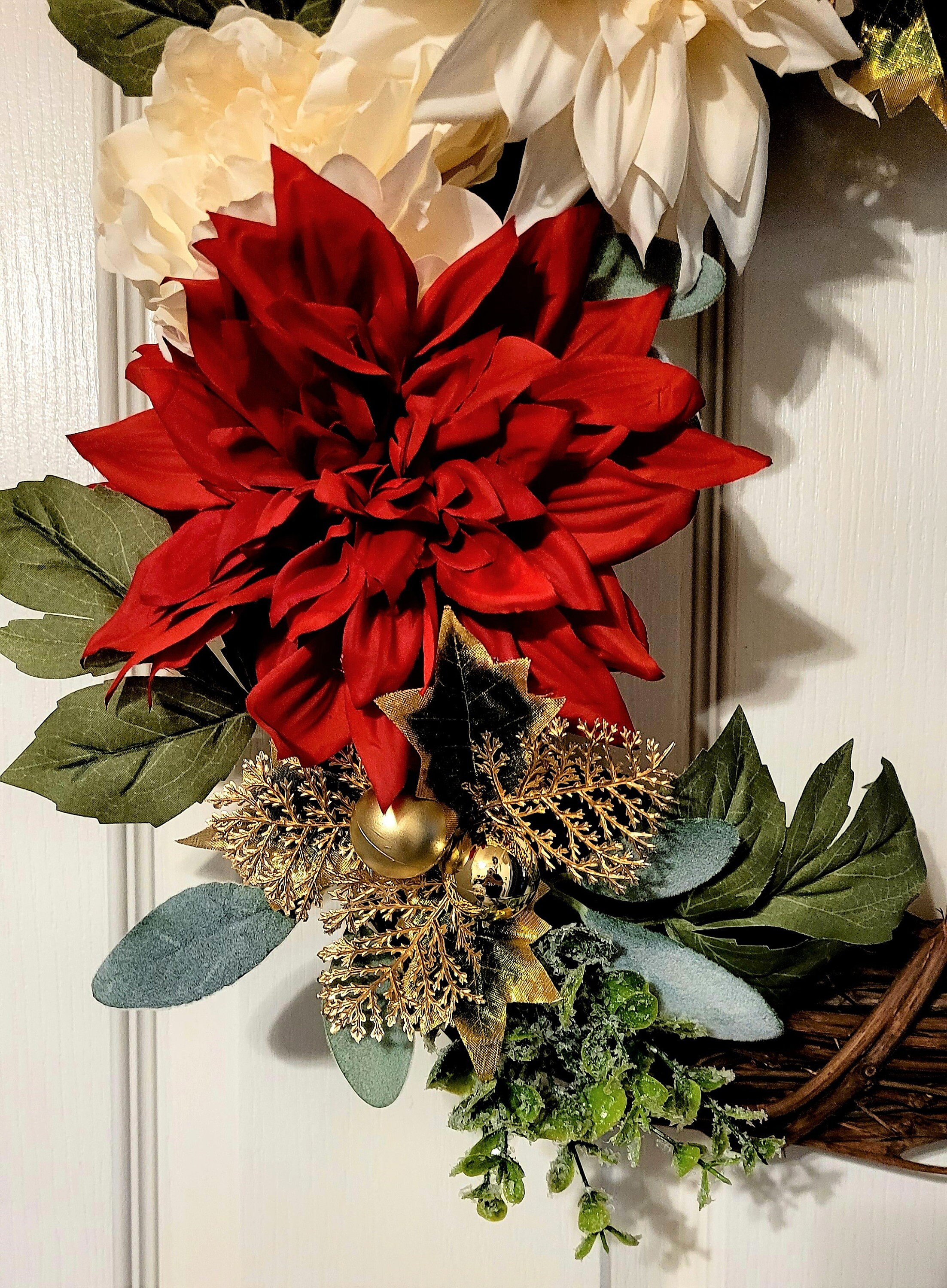 Christmas Red and White Poinsettias on Grapevine Wreath With Gold ...