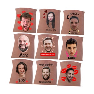Könnte beinhalten: Neun personalisierte Geschenktüten mit Gesichtern und Text. Jede Tüte zeigt das Gesicht einer anderen Person, mit Text wie "Marc", "Steffi's JGA", "Marcel", "Luis", "Tobi" und "Same Penis 4ever". Einige Tüten haben zusätzliche Grafiken.
